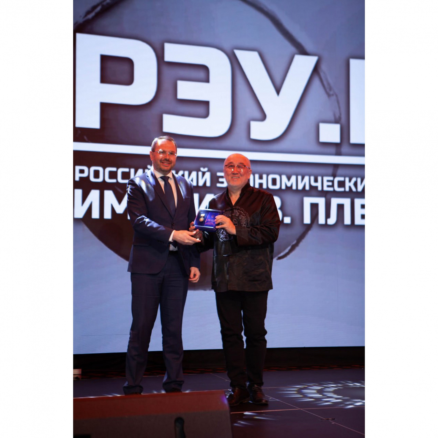 Владимир Путин высоко оценил 25-летнюю работу РЭУ им. Плеханова в Монголии