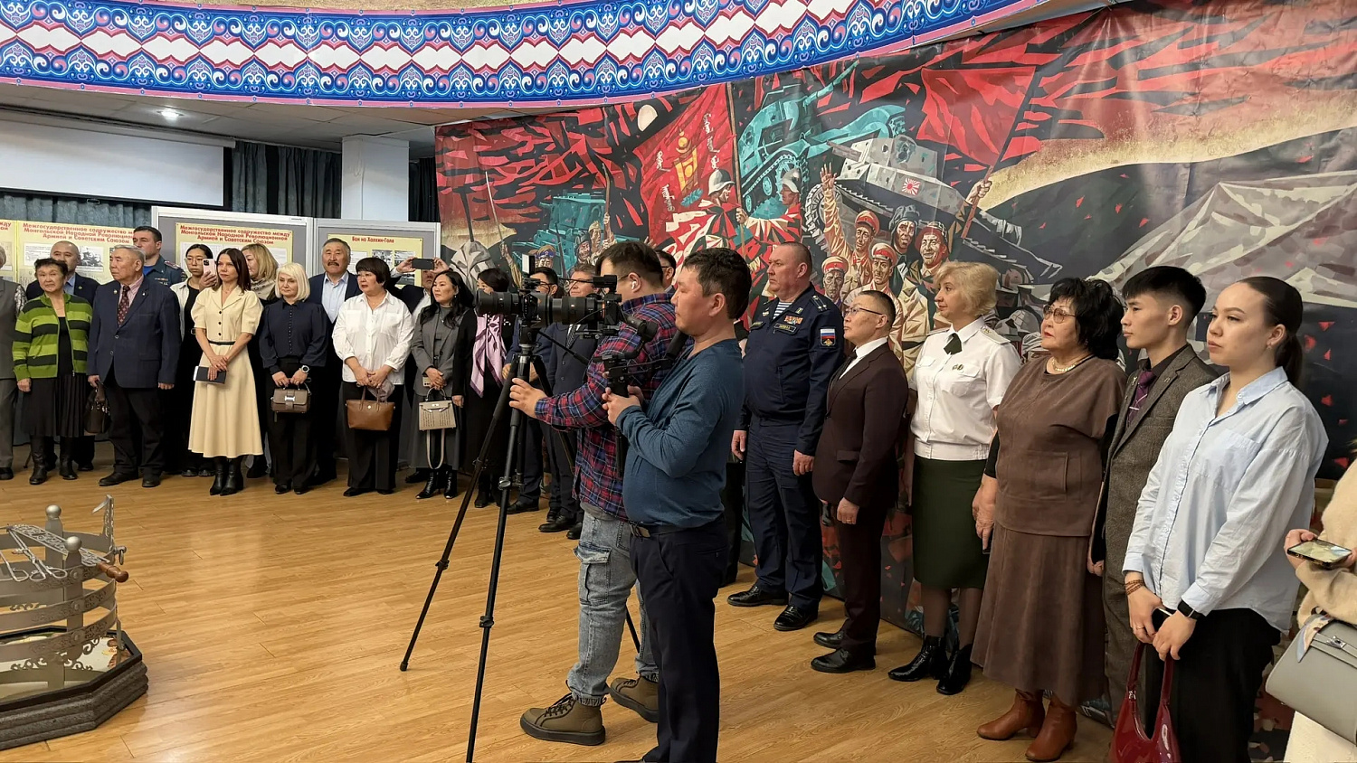 В генеральном консульстве Монголии в Улан-Удэ открылась фотовыставка, посвященная 130-летию со дня рождения маршала Жукова