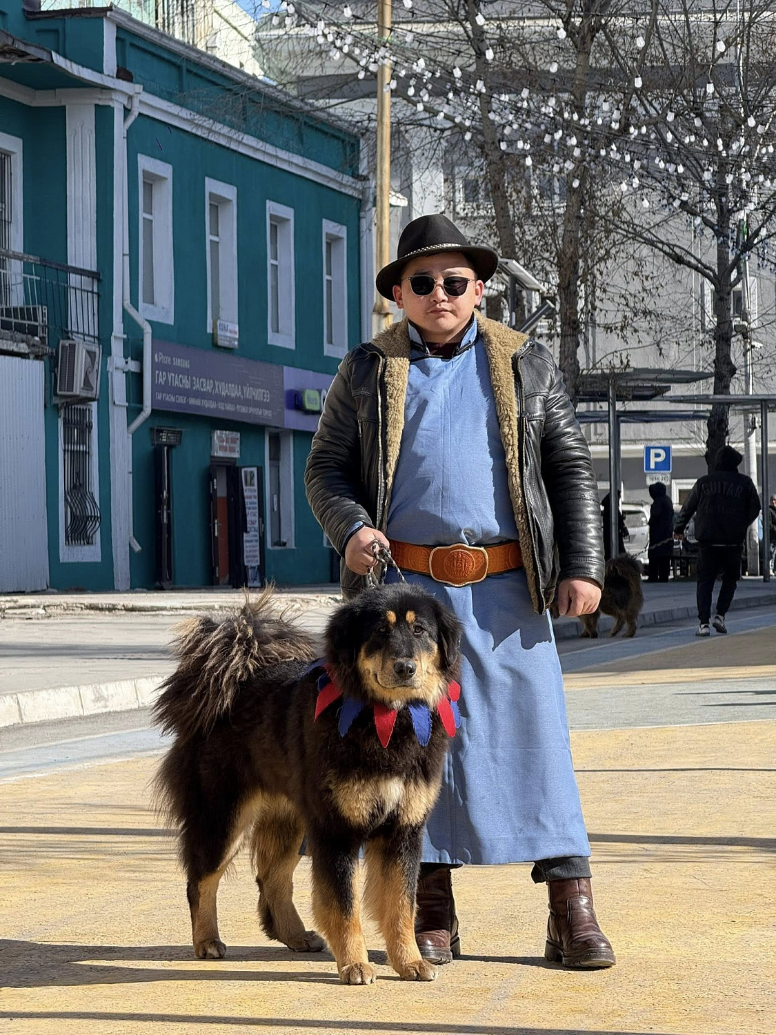 Парад монгольских банхаров прошёл в Улан-Баторе