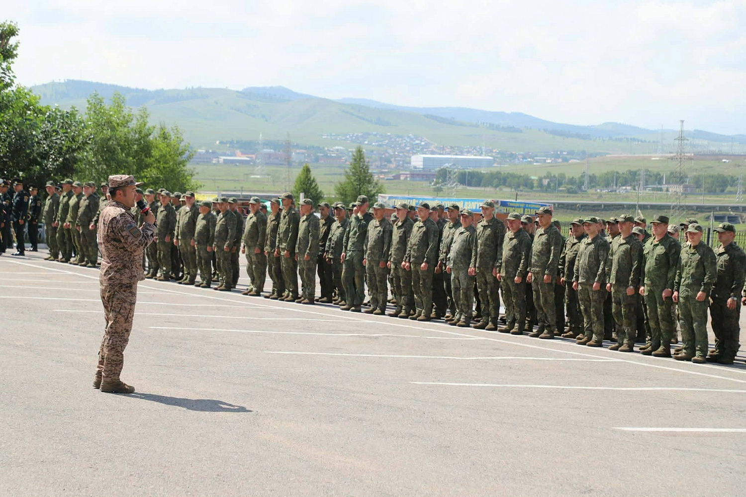 Российские военные прибыли в Монголию для участия в совместных учениях «Сэлэнгэ-2026»